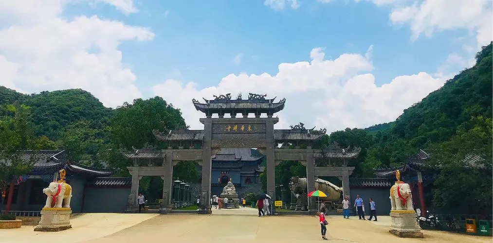 电线电缆生产厂家AGGAMES公司助力东华禅寺项目建设